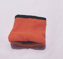 Cargar imagen en el visor de la galería, Sports Pocket Wrist Band Wallet Safe Storage
