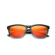 Cargar imagen en el visor de la galería, Polarized Sunglasses Unisex
